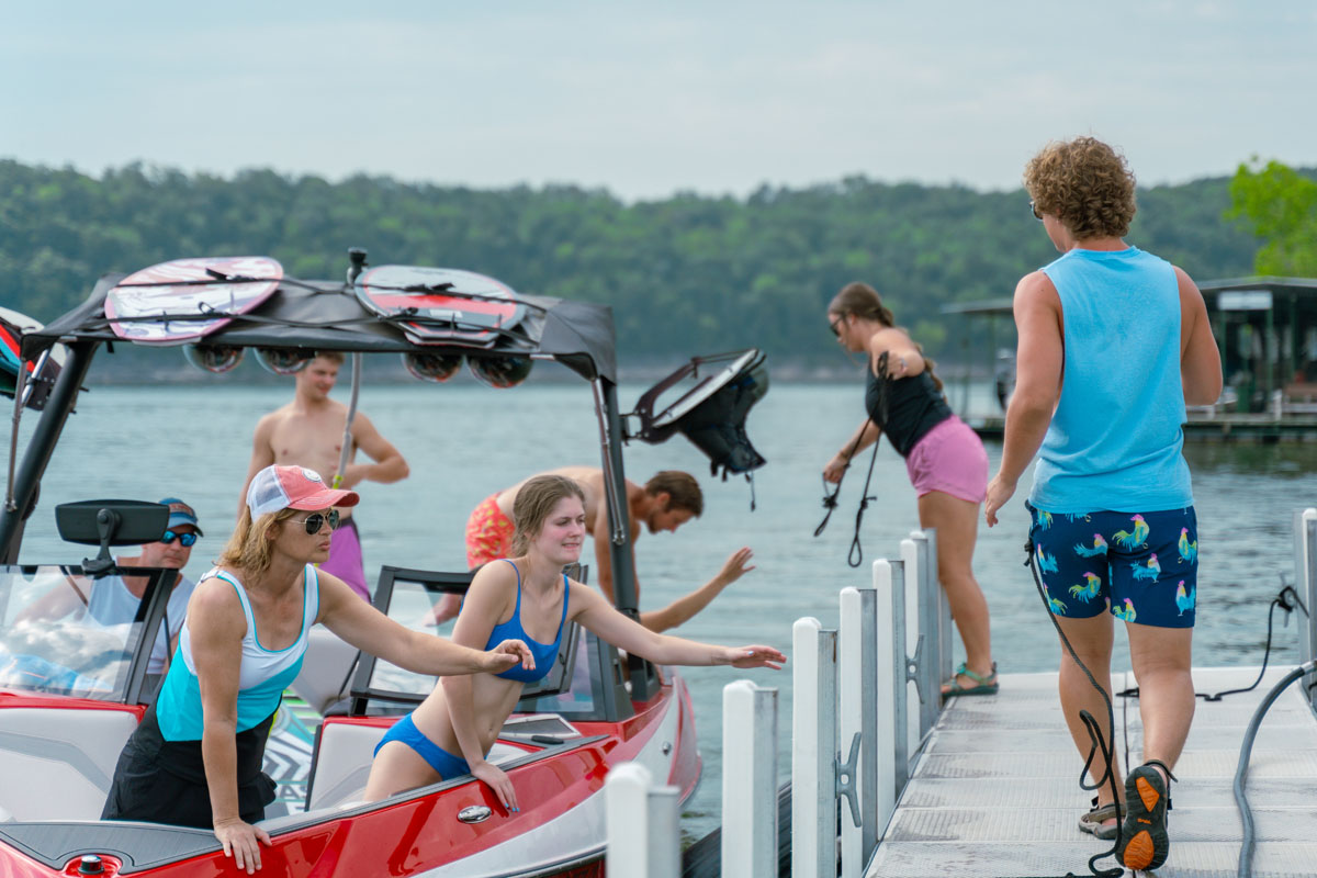lake lanier party boat rental